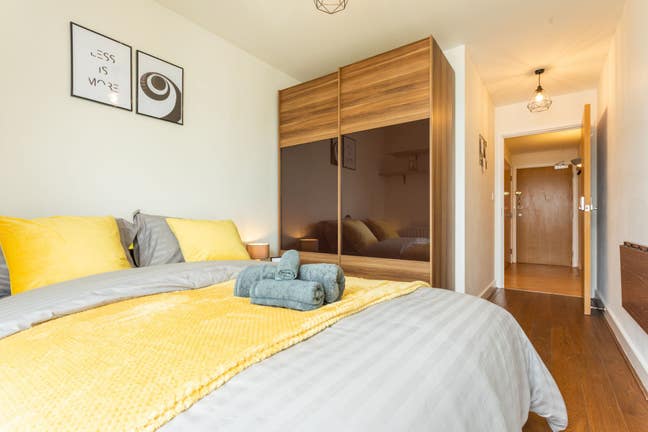 Lovely Double room+Private bathroom | GYM | CONCR Main Photo