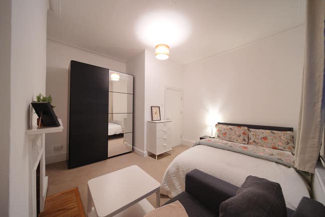 Free Cleaning Service-All Bills Included Main Photo