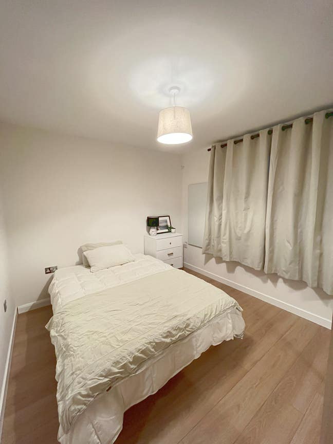 Great location, flexible timing Main Photo