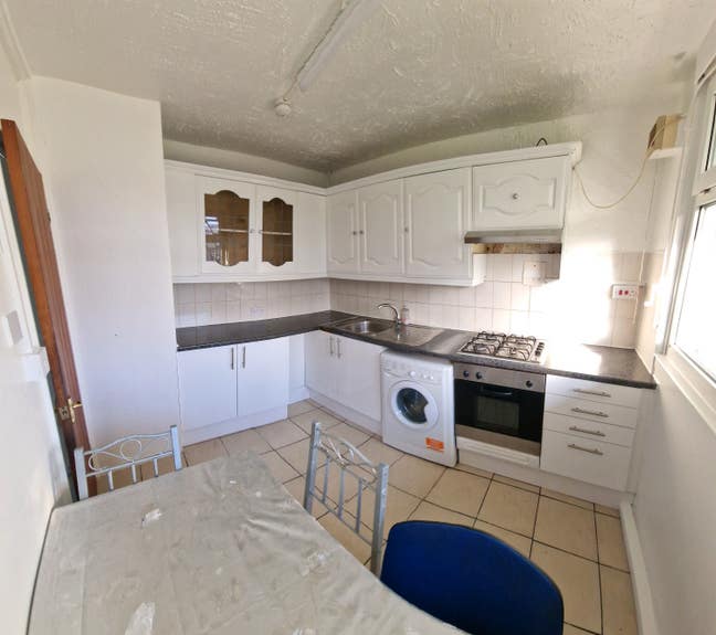 Double room near Queen Mary Uni !!! Main Photo