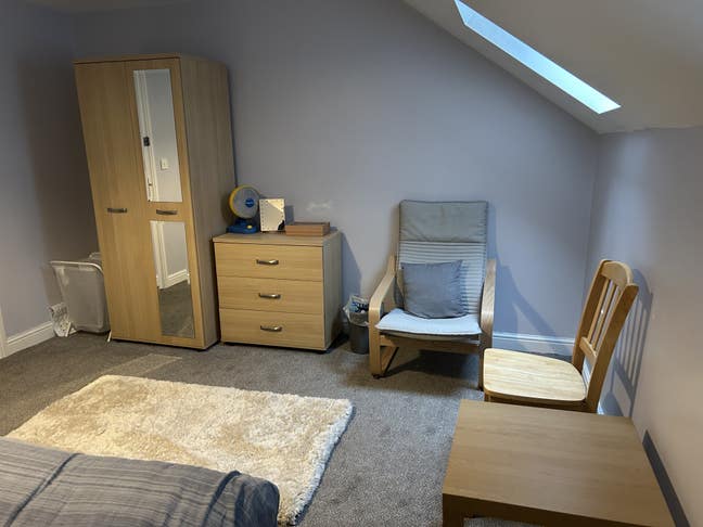 Large double room with lots of privacy Main Photo