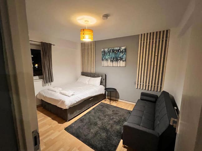Central single room, professional tenants, SE5 Main Photo