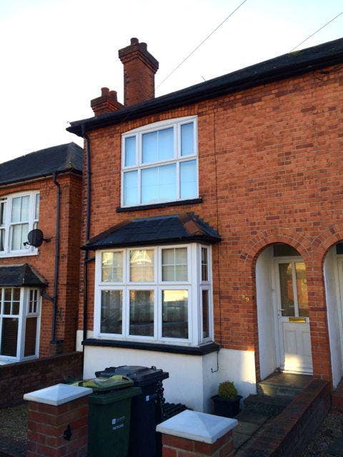 3 bed semi Guildford GU2 seeking 3rd house mate Main Photo