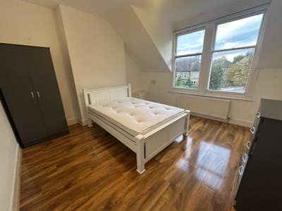 Stunning 2 Bedroom Flat Brockley Conservation Ar Main Photo