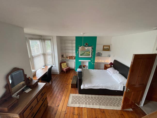 Double bedroom with connecting attic, Leytonstone Main Photo