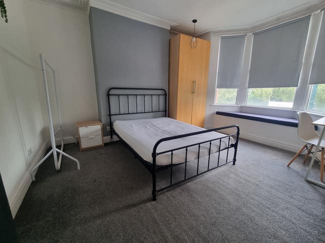 1 Double Room in L6! -  Great Access to L1! Main Photo