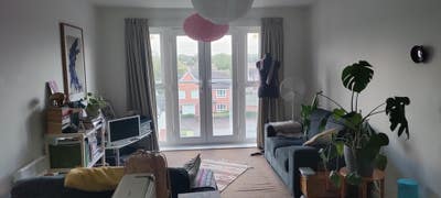 1 room in 2 bed flat Main Photo