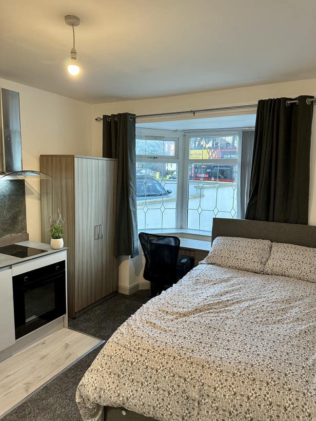 New Luxury En Suite! High Spec! All Bills Included Main Photo