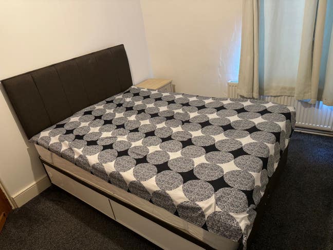 Double room available in Chatham ME5 Main Photo