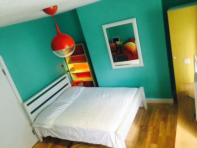 2 Large & Bright Rooms  Main Photo