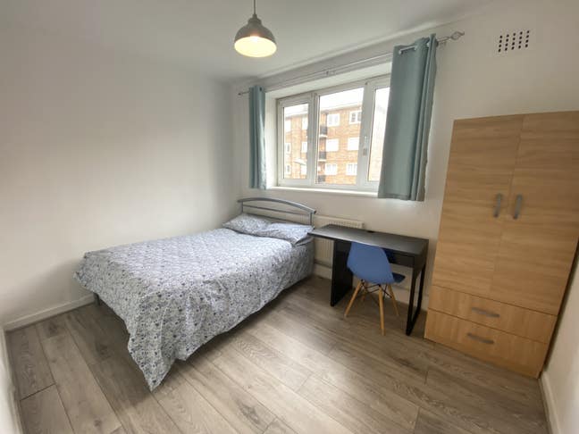 Spacious Double! 5 Mins to Bethnal Green Tube!! Main Photo