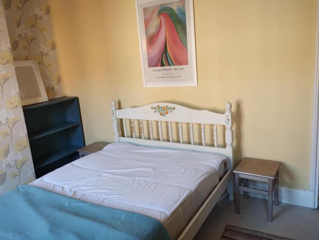 Large double room, central Worcester Main Photo