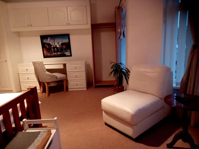 Two double rooms to let Main Photo
