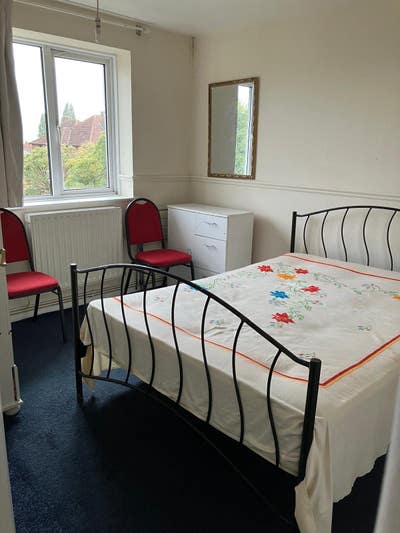 Extra Large Room with All Bills inc. in Sydenham Main Photo