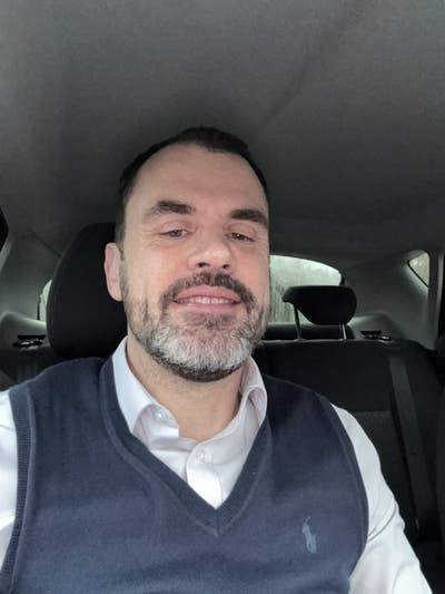 Looking for room  Main Photo