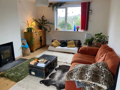 Double room in spacious home in Dartmoor village Main Photo