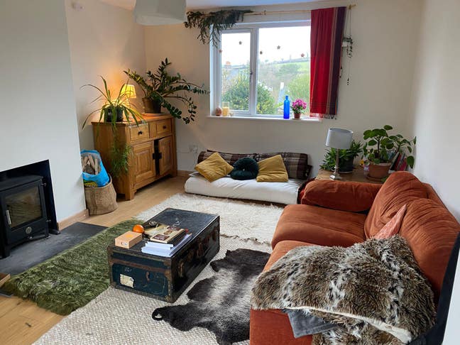 Double room in spacious home in Dartmoor village Main Photo