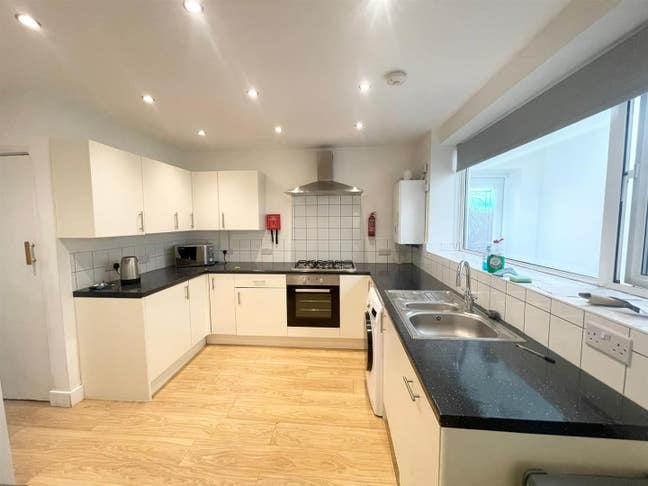 Room to Rent Beeston Student Houseshare  Main Photo
