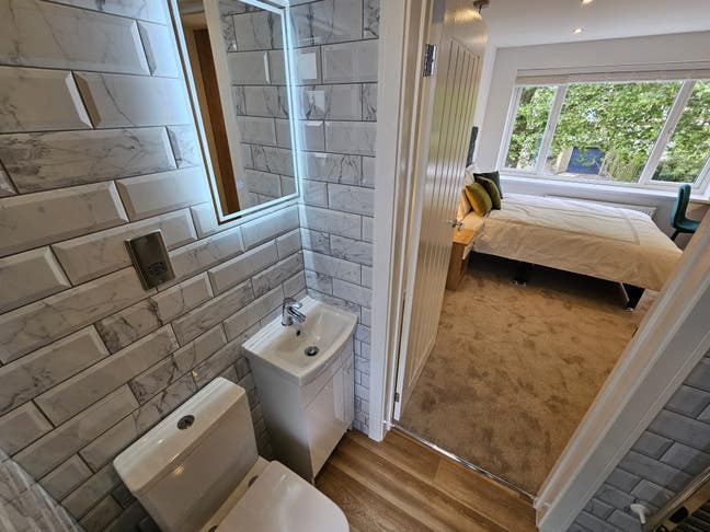💖En-suite Studio - Barnstock💖 Main Photo