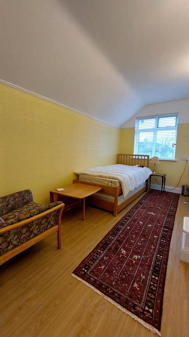 Studio-Style Living : Two Private Rooms. Main Photo