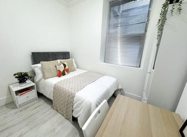 Professional Houseshare - All Bills & Cleaner Inc Main Photo