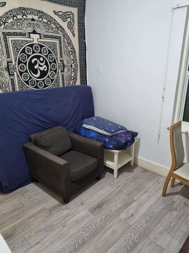 Double room - bright and quite Main Photo