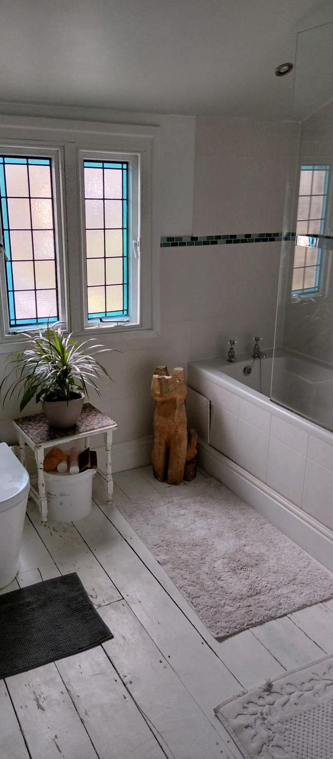 Avail now - City Centre Double &pound;750 inc Main Photo