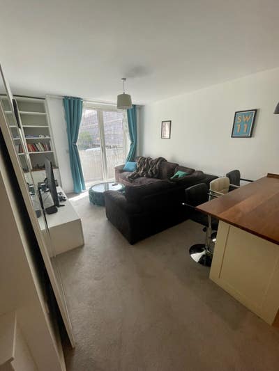 En suite with super king ottoman bed and balcony  Main Photo