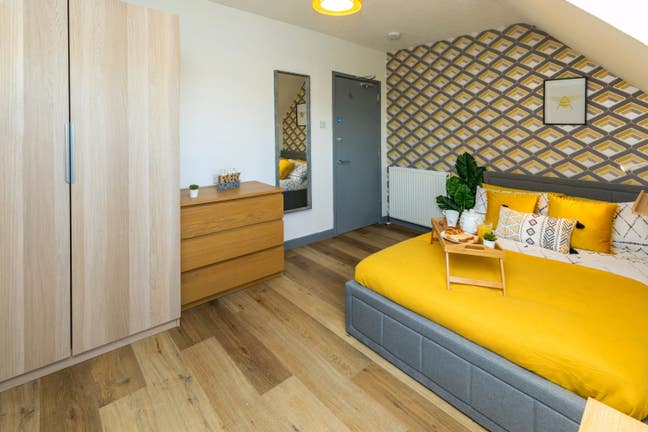 Superb Double Room w/ Bills-Cleaning  Main Photo