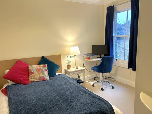 Furnished room in a lovely part of West London Main Photo
