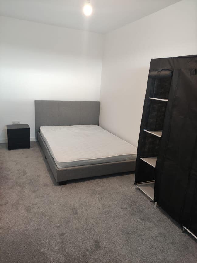 One double bedroom to rent in new development  Main Photo