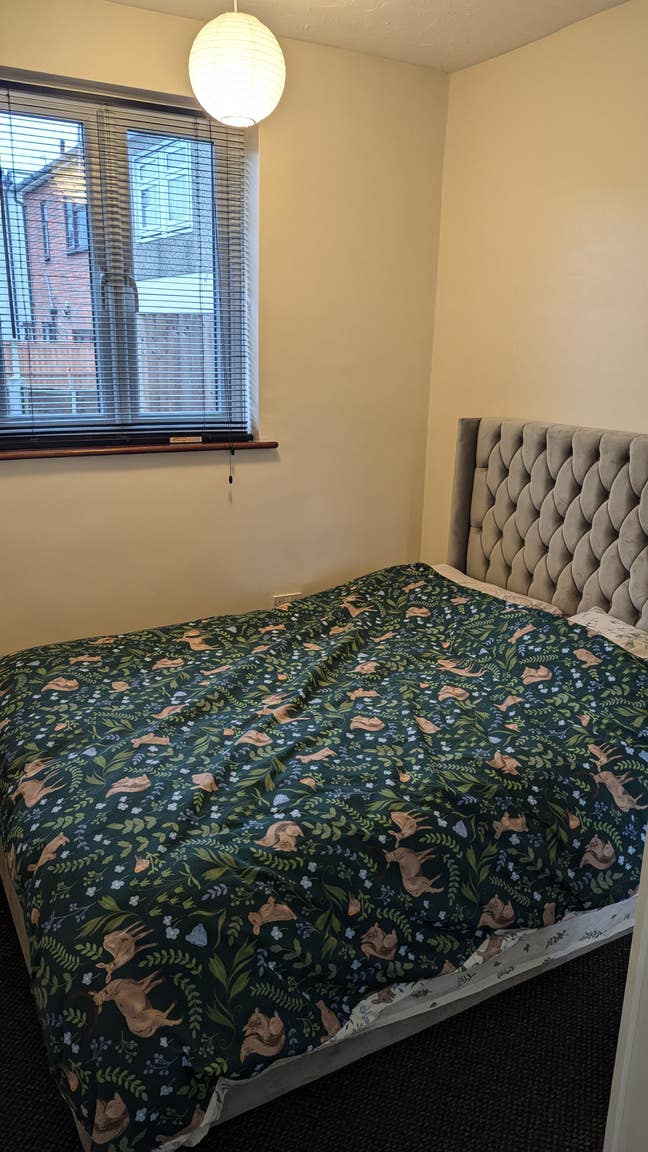 Double bedroom available for rent Main Photo