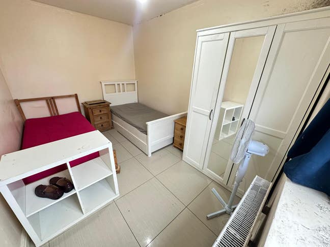 Double rooms Available Uxbridge Main Photo