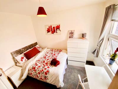 Cosy room near Leyton station Main Photo