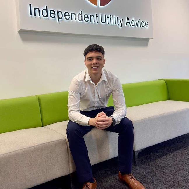 Professional Male seeks a double room Main Photo