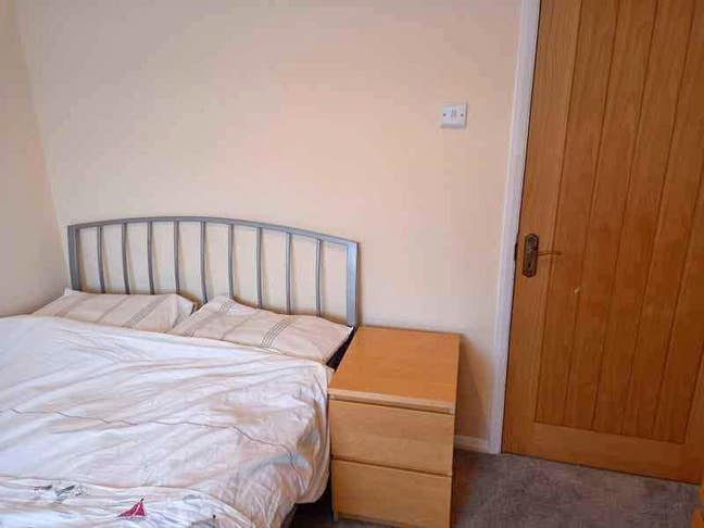 Double room in Findon Valley family home Main Photo
