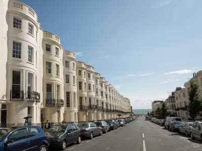 BRIGHTON Beach Spacious Villa 🏖️ All Bills Inc 💎 Main Photo