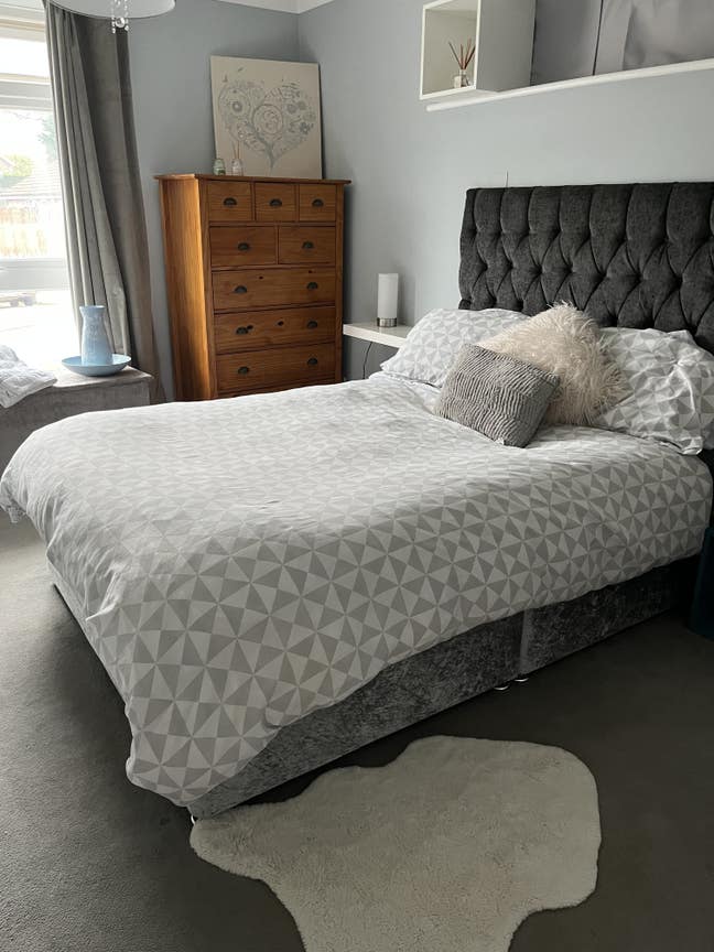 Beautiful large Double bedroom  Main Photo