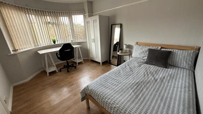 Very Convenient House with Lovely Garden!!!! Main Photo