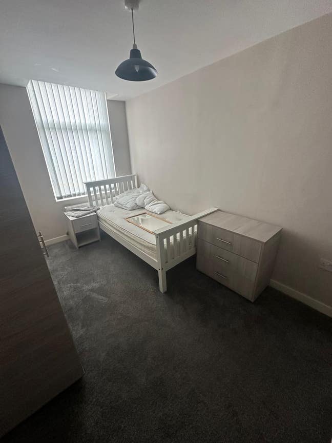 Lovely En-suite Room in Droylsden Main Photo