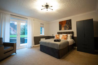 Hotel Style | Home Price 1 Main Photo