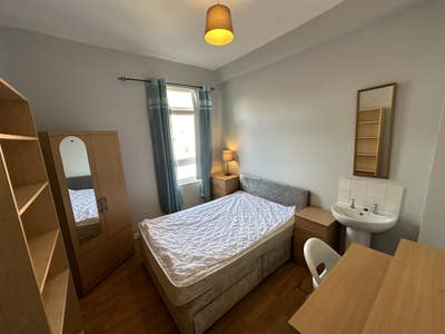 *Room Free 3Rd July Botanic with All Bills* Main Photo