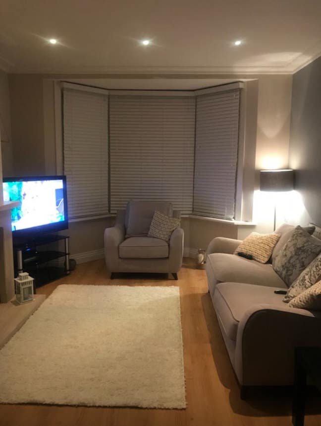 Single room available  Main Photo