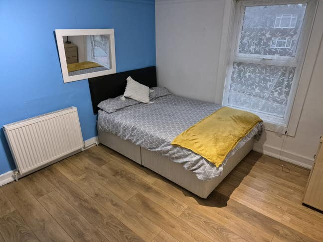 Spacious Room - Caversham - Reading Main Photo