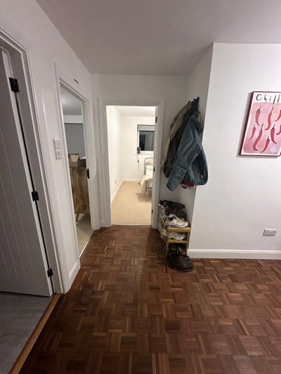 Double room in Flat on Davigdor Road Main Photo