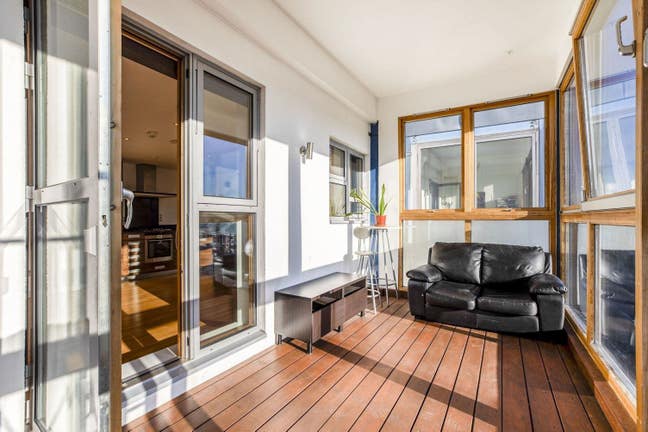 ✨ Gorgeous 1- Double Bedroom in Greenwich  Main Photo