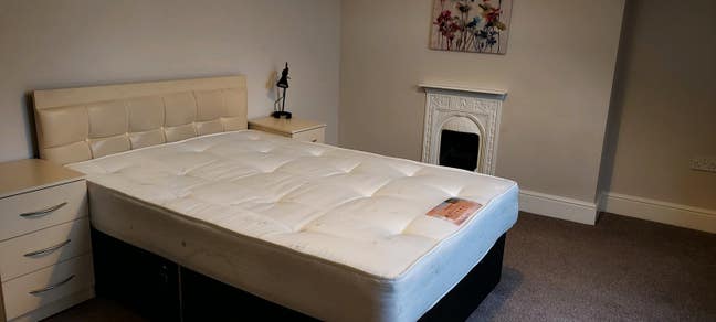 Town centre room in Rugby.Great lication Main Photo
