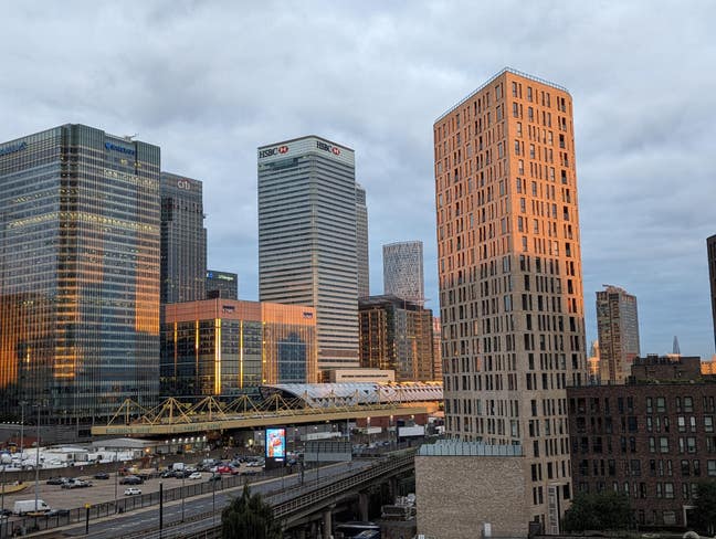 Short let-Full Apartment near Canary Wharf Main Photo