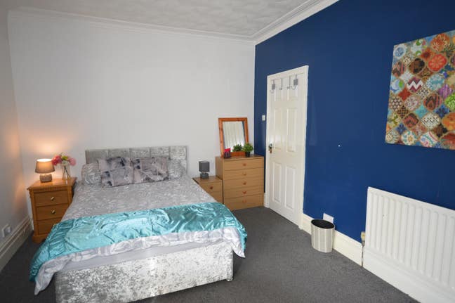 Central Redcar. Great location for travel, shops.  Main Photo