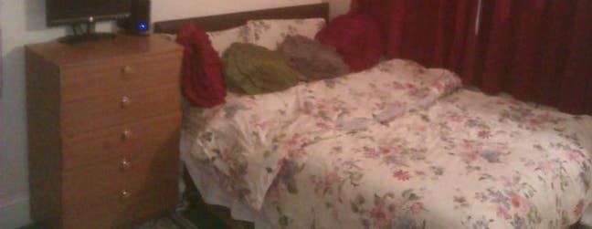 1 Bedroom in house  Main Photo